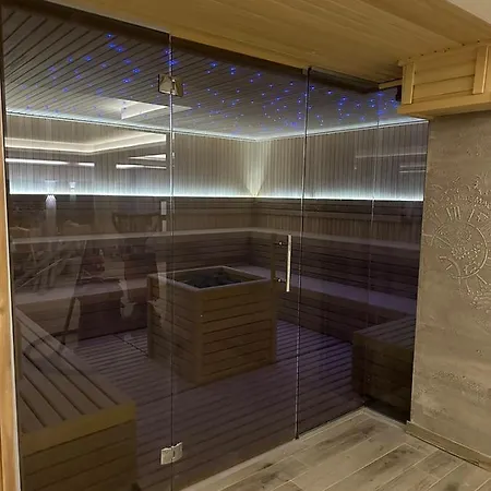 Apartment Milmari & N Lux 90
