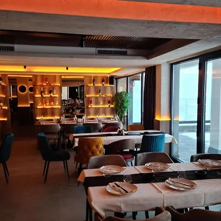 Milmari & N Lux 90 Lägenhet Kopaonik