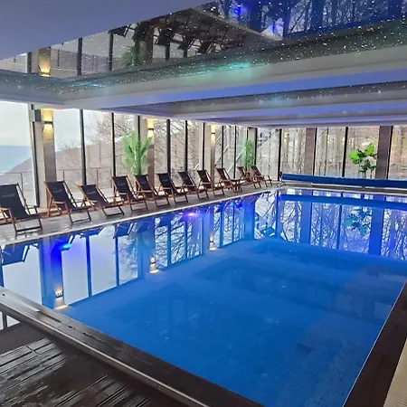 Lägenhet Milmari & N Lux 90