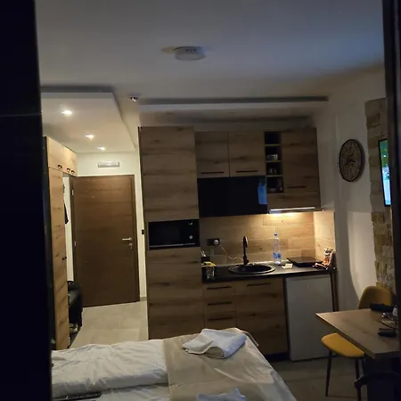 Milmari & N Lux 90 קופאוניק