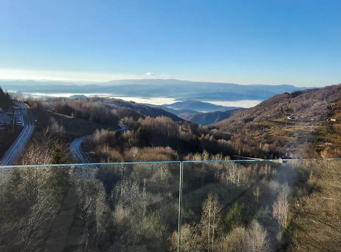 Milmari & N Lux 90 *