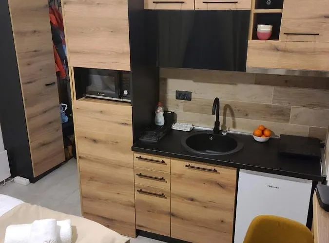 Milmari & N Lux 90 Κοπαόνικ