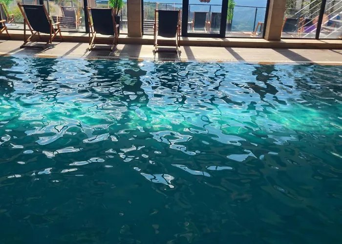 Milmari & N Lux 90 Apartman